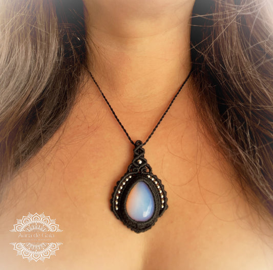 Collar Bohemio de Opalite y cuentas de acero inoxidable - Bohemian Necklace in Opalite and stainless steel beads