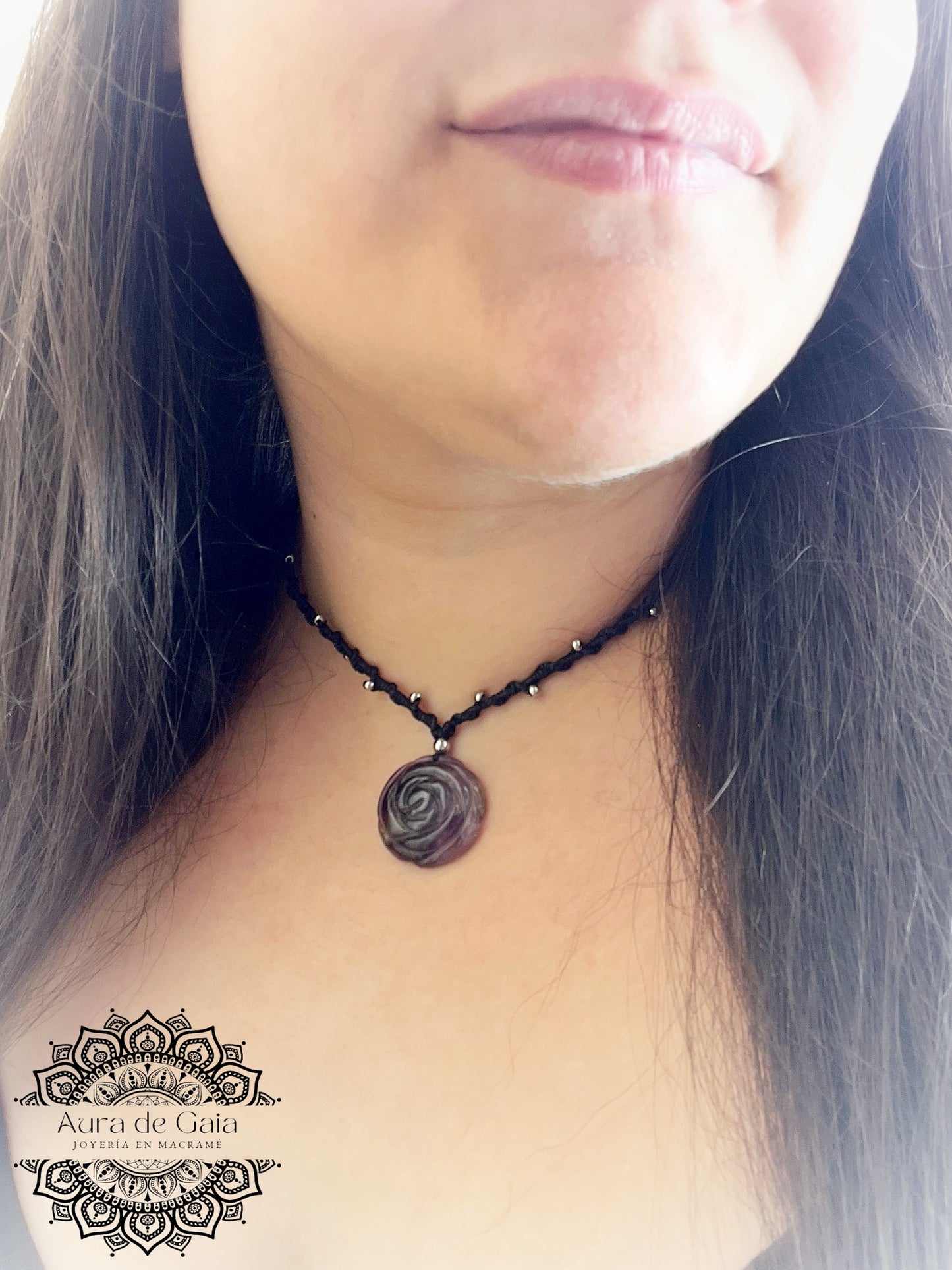 Colgante Flor de Amatista Natural y Cuentas en Acero Inoxidable - Natural Amethyst Flower Pendant with Stainless Steel Beads