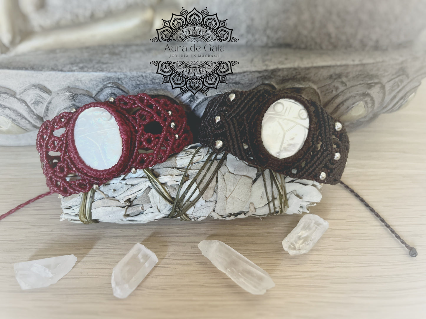 Pulsera Macramé con Madre Perla - Macrame Bracelet with Mother of Pearl