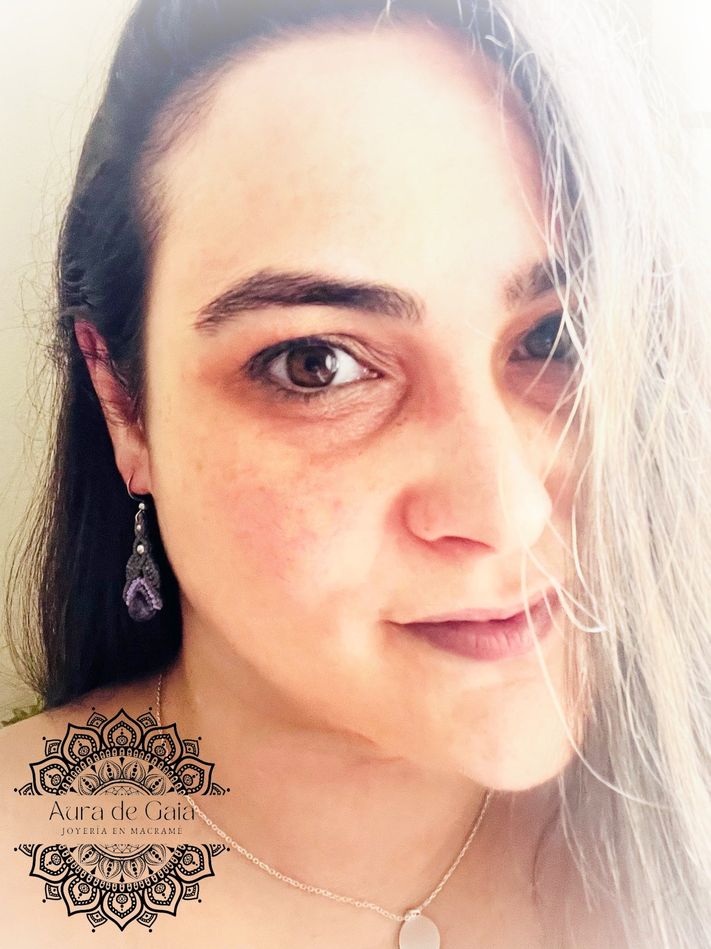 Pendientes bohemios con amatista en macrame - Bohemian earrings with amethyst on macrame