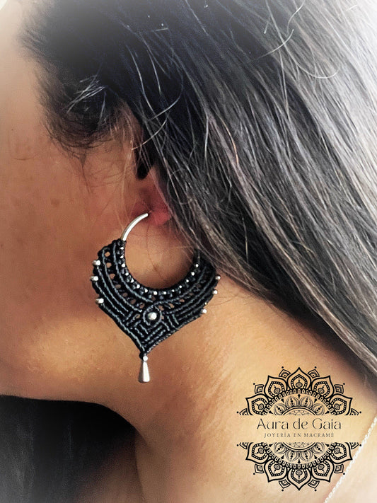 Pendientes Aro boho macrame en color negro - Bohemian Hoop Earrings Macrame in Black Color