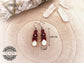 Pendientes boho macramé de nácar en rojo - Mother of pearl boho macrame earrings in red