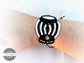 Pulsera de macrame con Amuleto Escarabajo en Madre Perla - Macrame Bracelet with Beetle Charm in Mother of Pearl